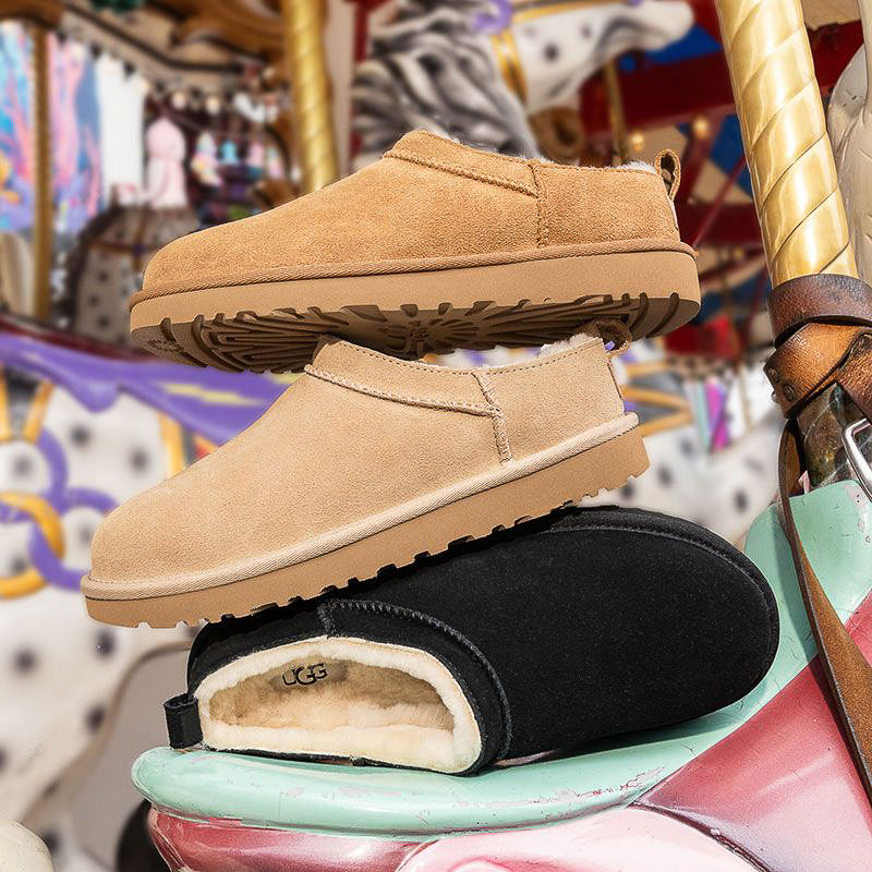 נעליים UGG בצבע בז