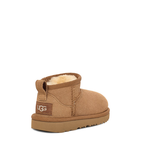 נעליים UGG בצבע קאמל
