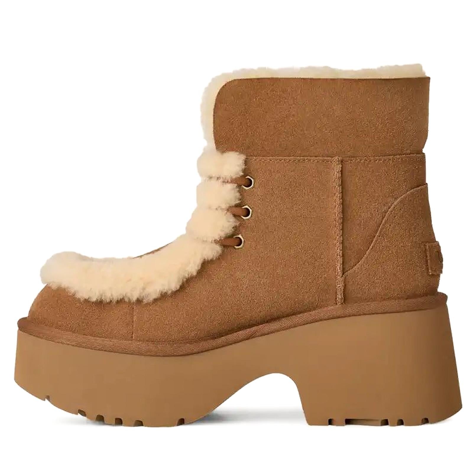 מגף UGG בצבע קאמל