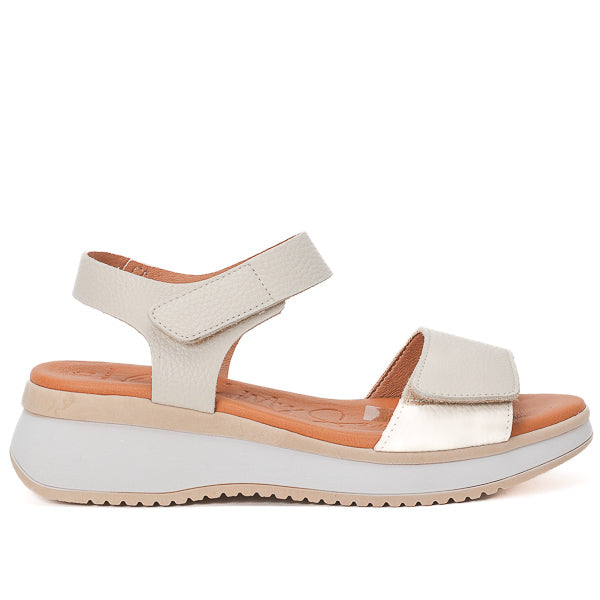סנדל Sandals בצבע בז