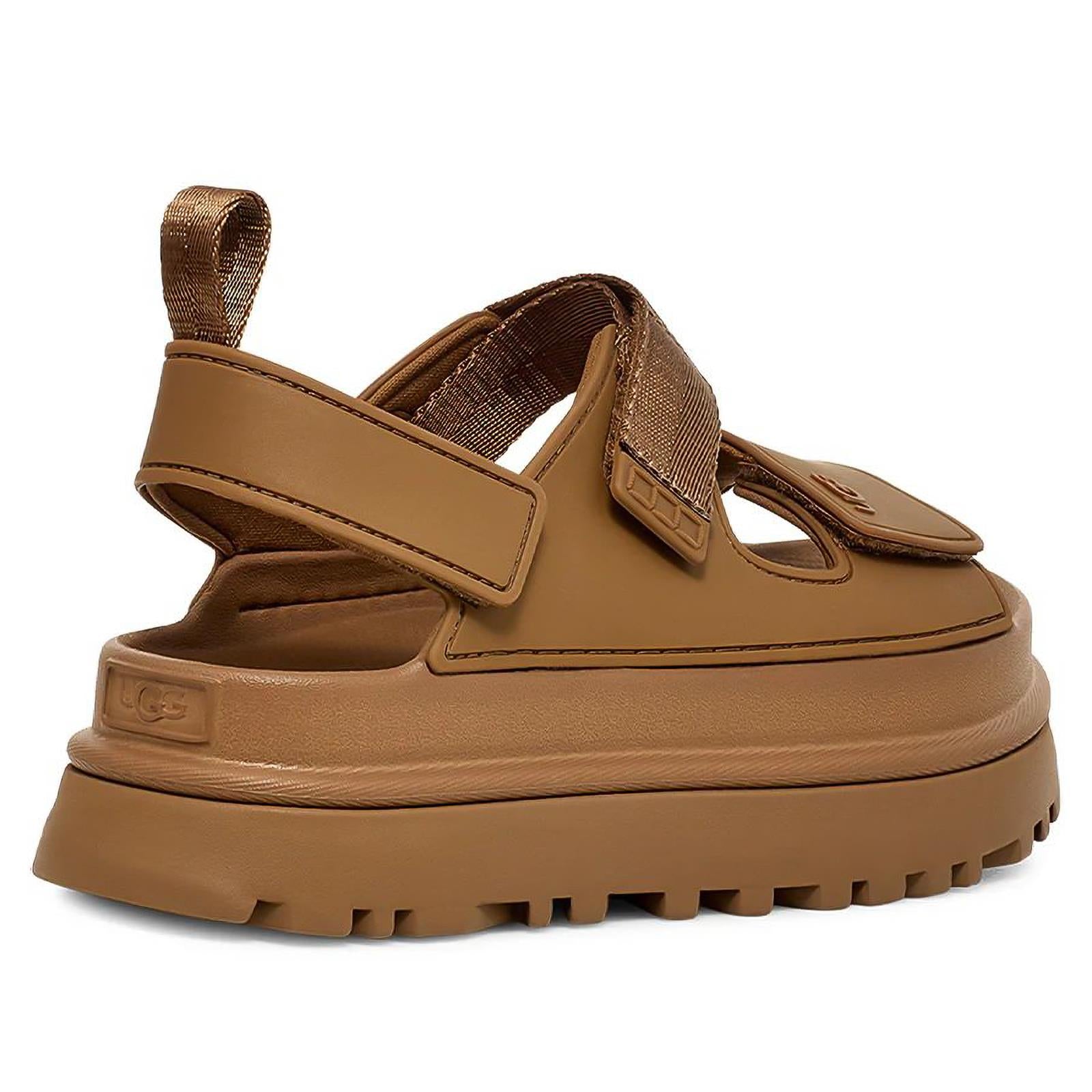 נעליים UGG בצבע חום