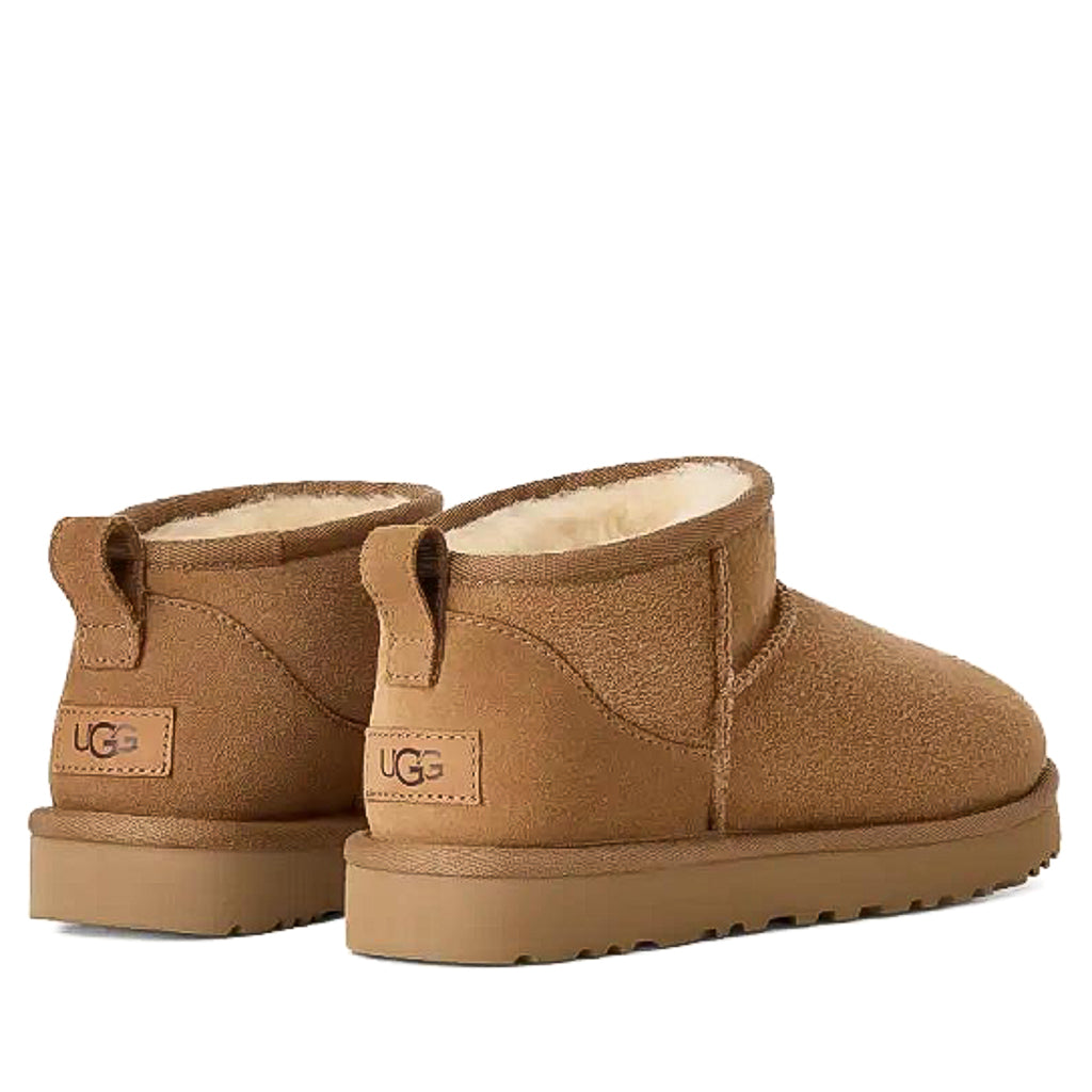 נעליים UGG בצבע חום