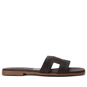 כפכף Sandals בצבע חום