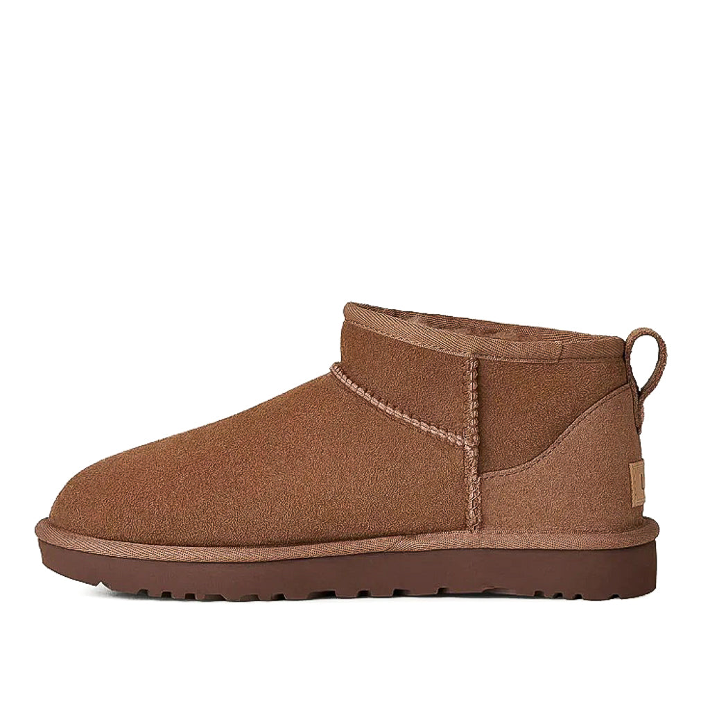 מגף UGG